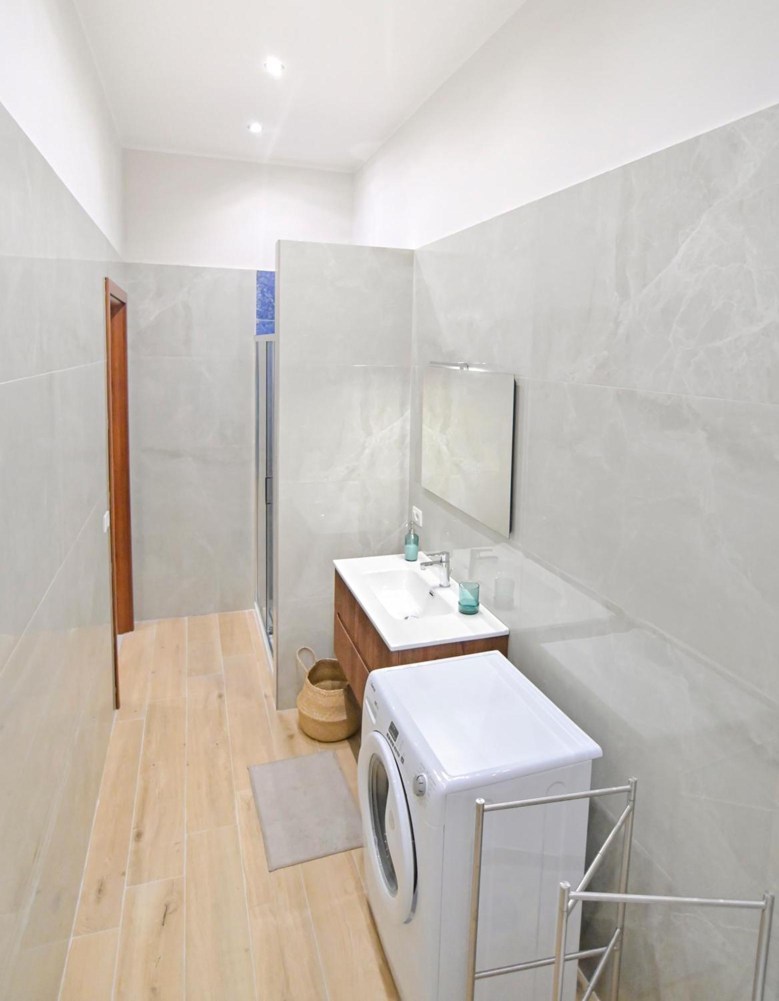 Cozy Central Residence Napoli Esterno foto
