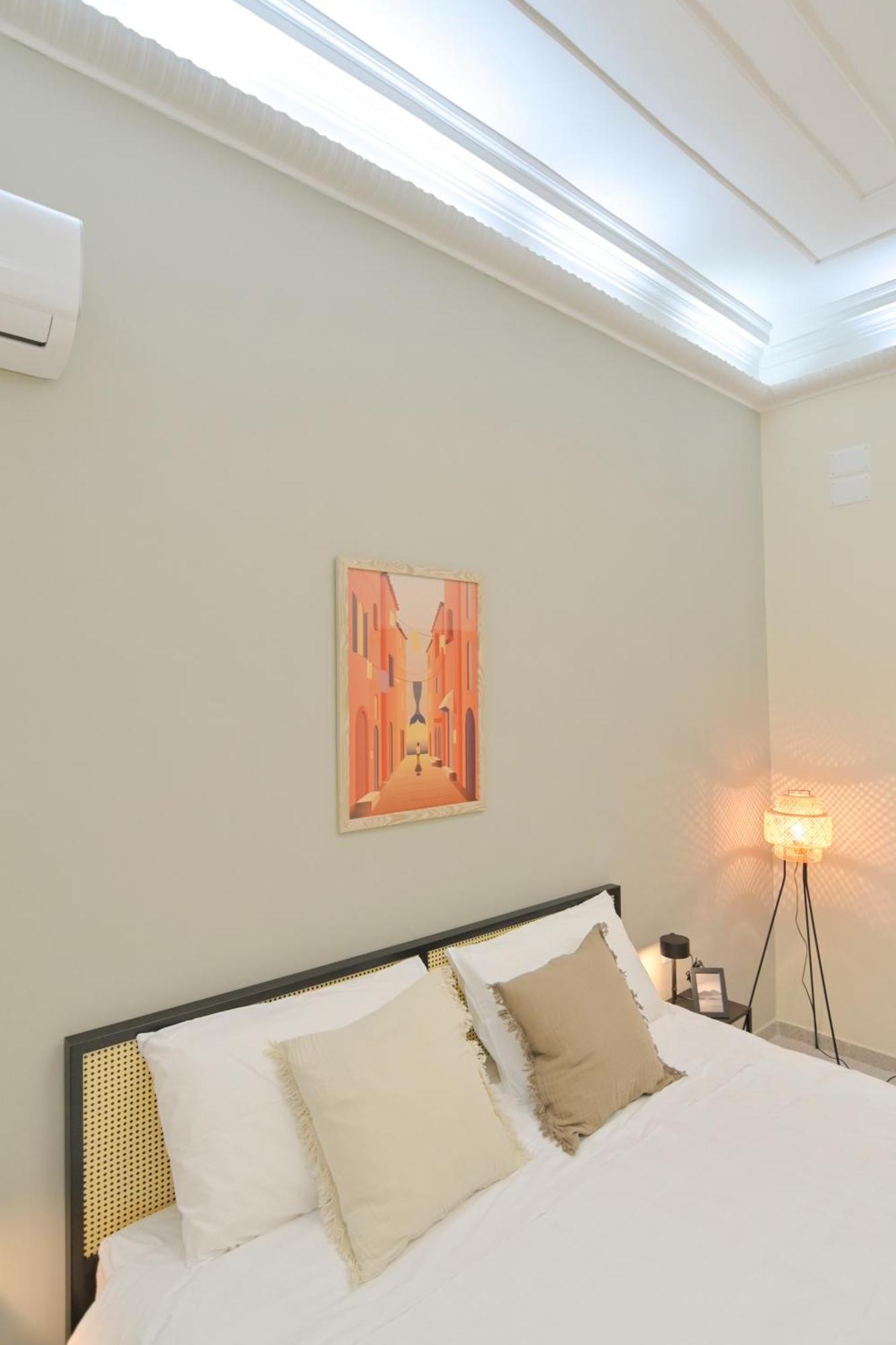 Cozy Central Residence Napoli Esterno foto