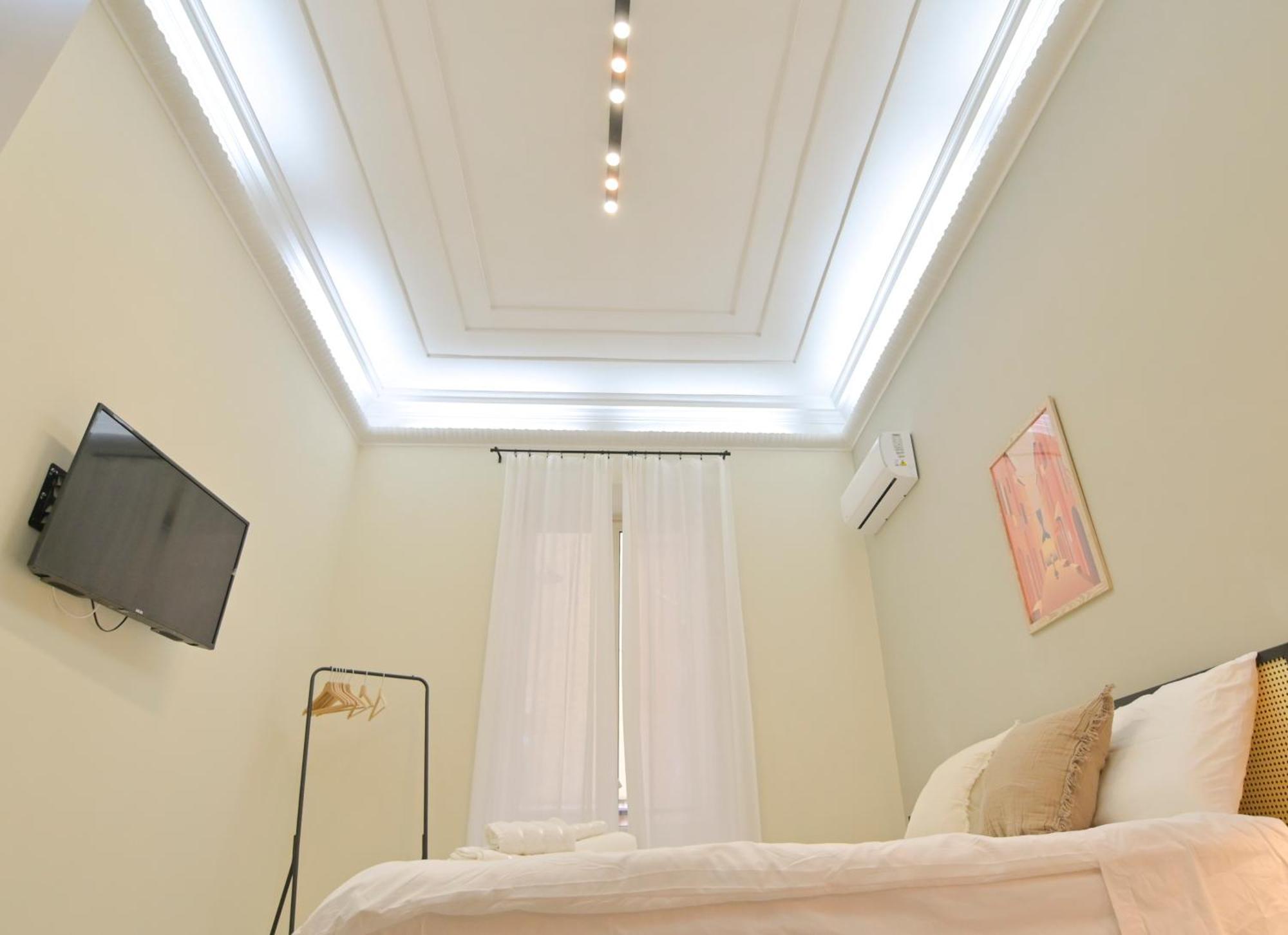Cozy Central Residence Napoli Esterno foto